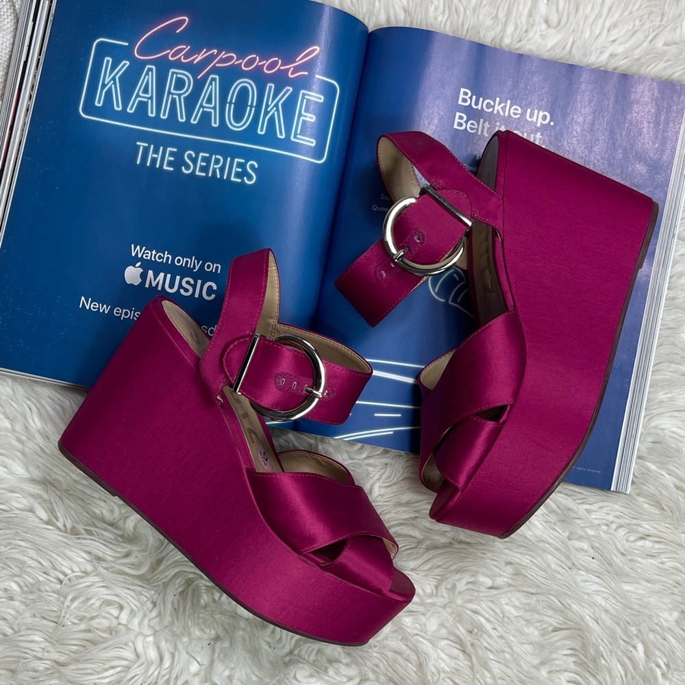 SCHUTZ Magenta Platform Sandals